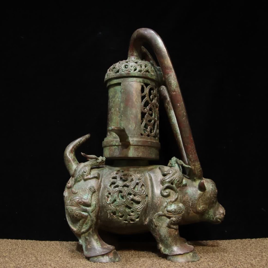 A piece of Han Dynasty bronze - lamp (inscription): Han Dynasty Bronze - Lamp (Inscription) SIZE: L:35cm W:18cm H:50cm W:11.9kg (The Dimensions Of All Batches Are Manually Measured.If You Need More Detailed Information, Please Contact Our Customer Serv