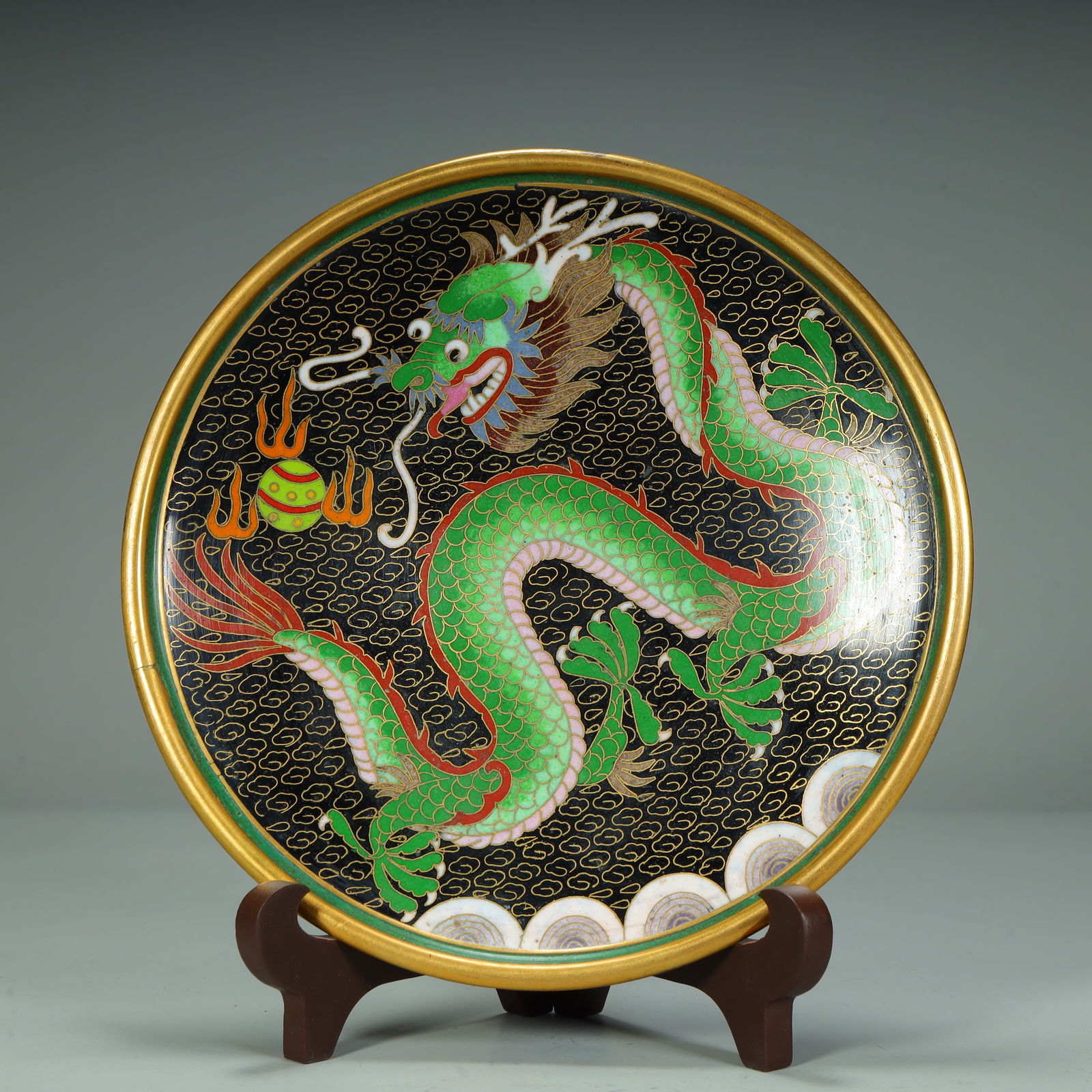 A copper-tired cloisonné enamel black background green dragon pattern plate (1 of 10)