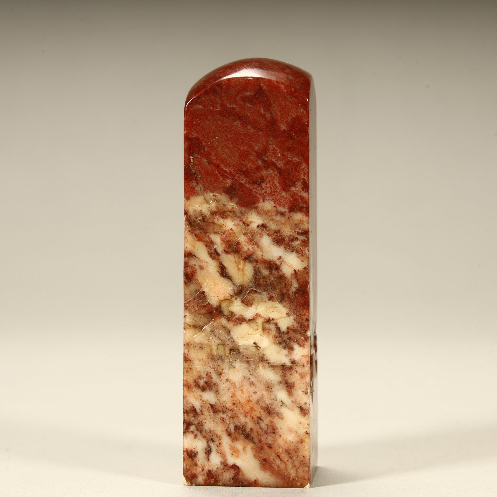 A Qing Dynasty fine Shoushan stone seal (1 of 7)