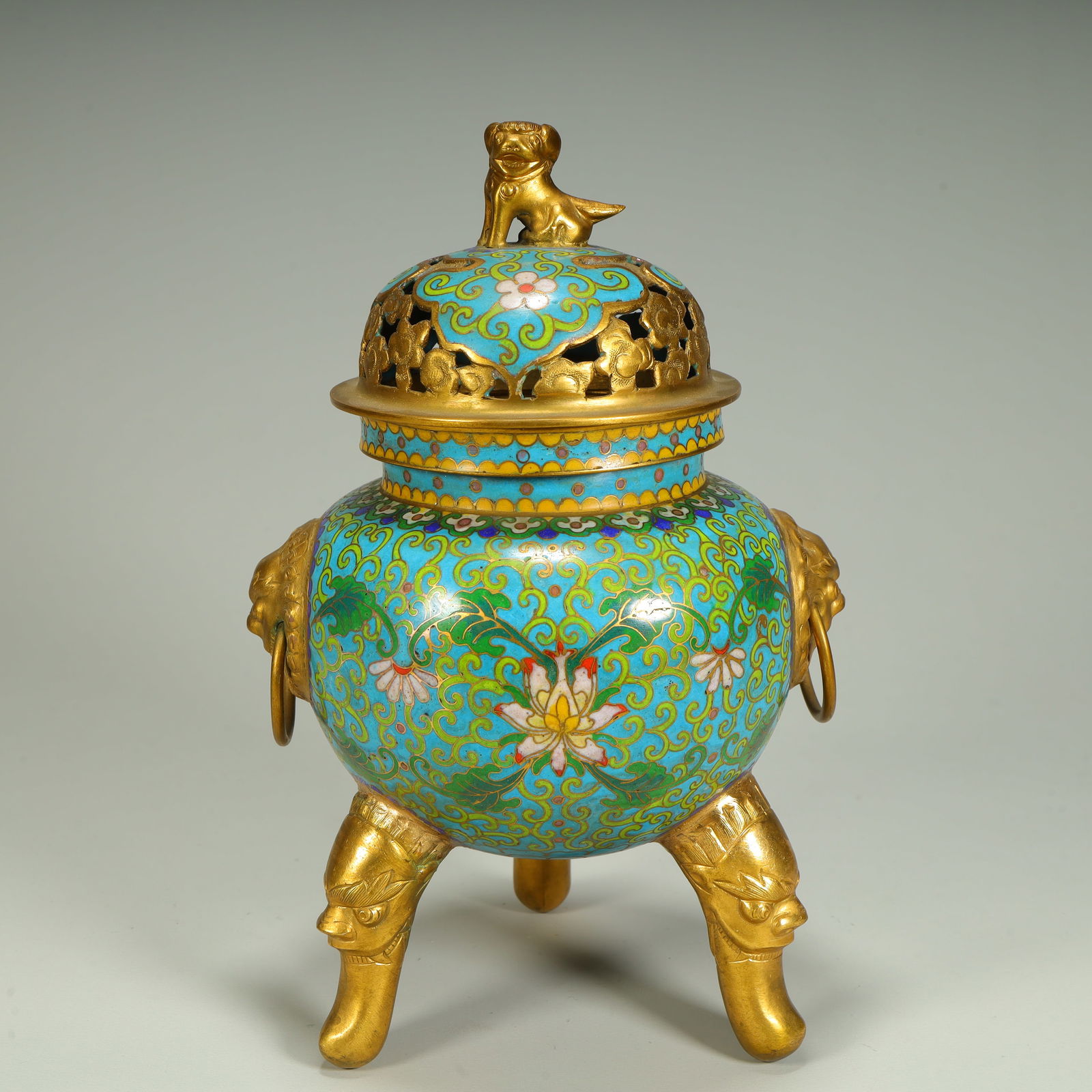 A copper tire cloisonné enamel lion button smoker (1 of 12)