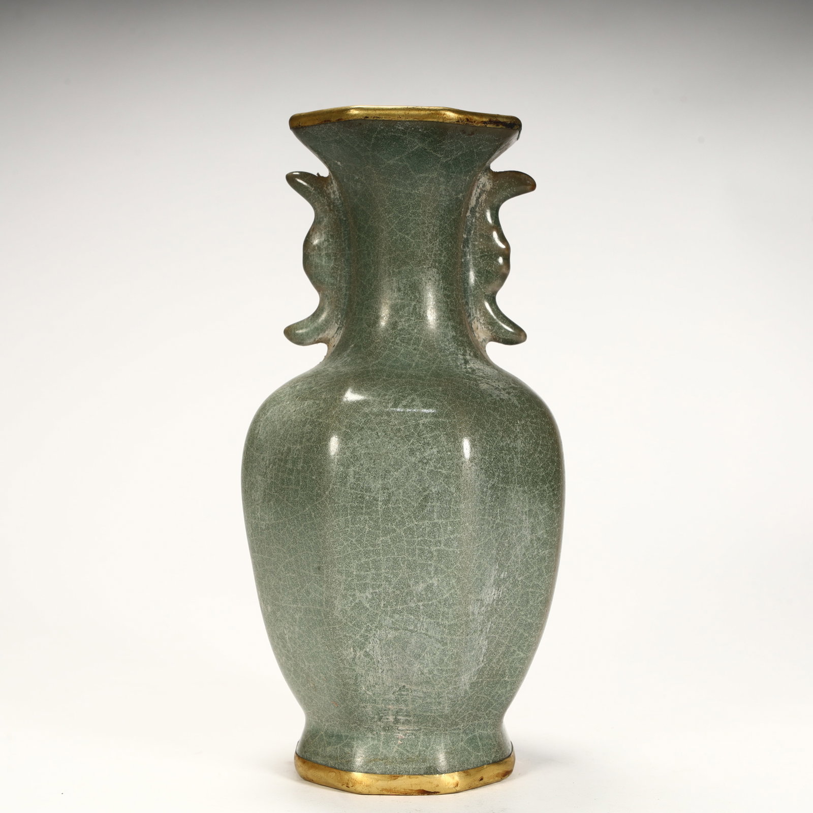 A gilt amphora in a kiln open piece (1 of 9)