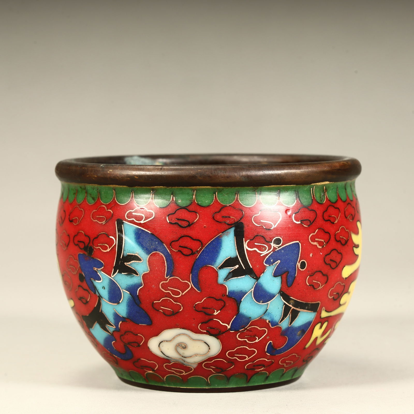 A Qing Dynasty boutique cloisonné bat pattern longevity incense burner (1 of 7)