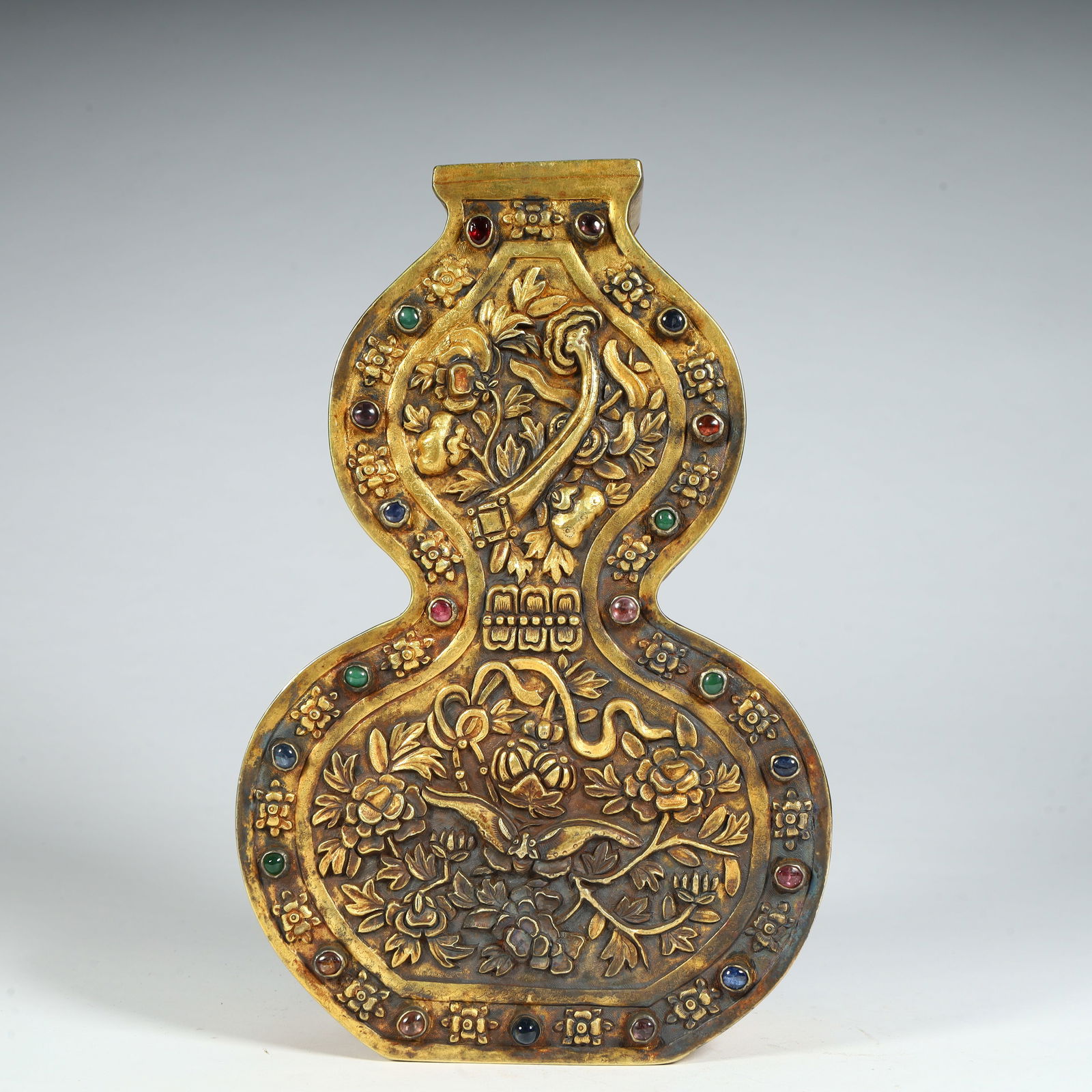 A Qing Dynasty copper gilt inlaid treasure Fulu wealth pattern gourd bottle (1 of 12)