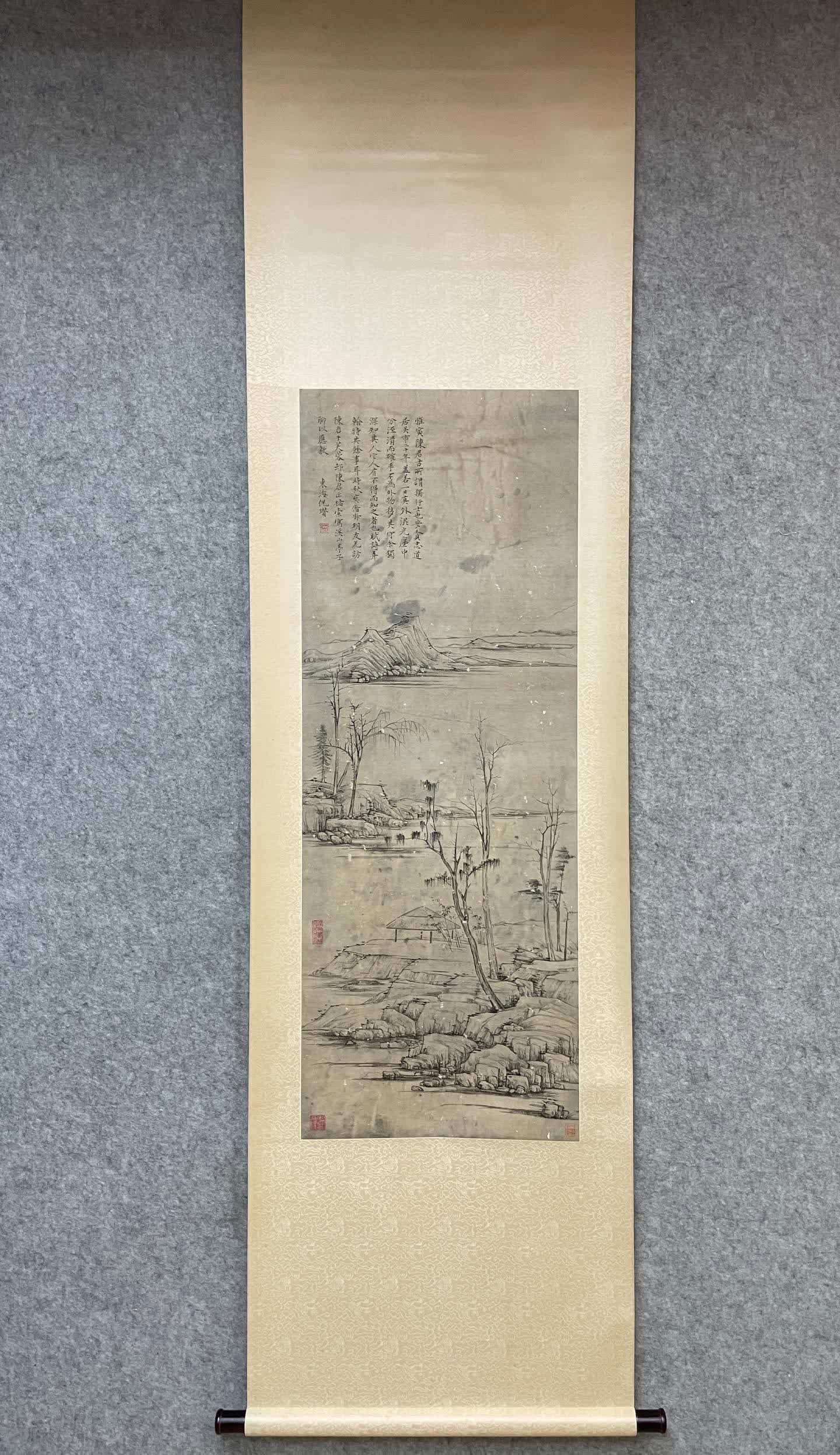 A work by Ni Zan: Ni Zan's works SIZE: 44x119cm (The Dimensions Of All Batches Are Manually Measured.If You Need More Detailed Information, Please Contact Our Customer Service Before Bidding.)