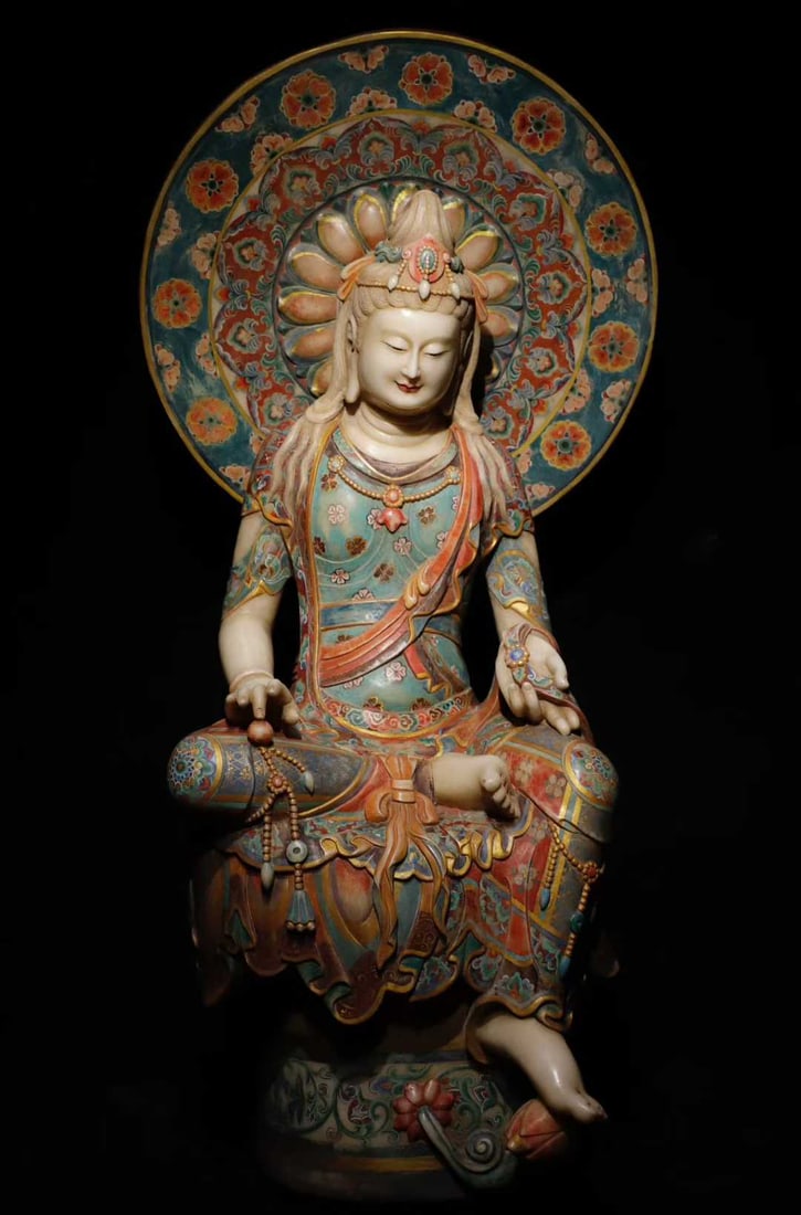 A piece of Tang Dynasty white jade painted Guanyin: Tang Dynasty white jade painting Daguanyin painting is exquisite and solemn SIZE: H: 130cm W: 60cm thickness 57cm (The Dimensions Of All Batches Are Manually Measured.If You Need More Detailed Informa