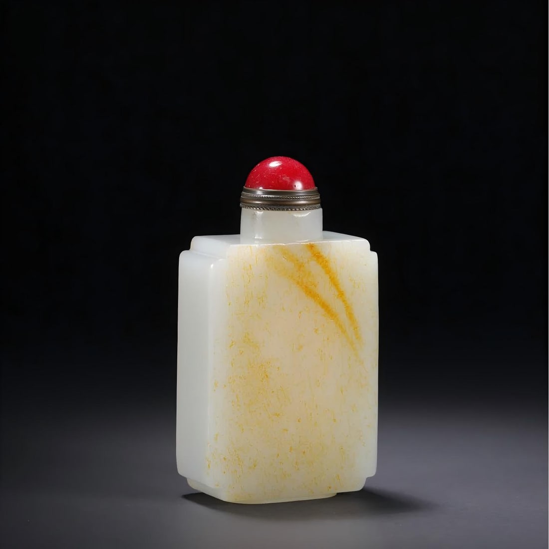 A piece of Qing Dynasty Hetian jade square snuff bottle (1 of 9)