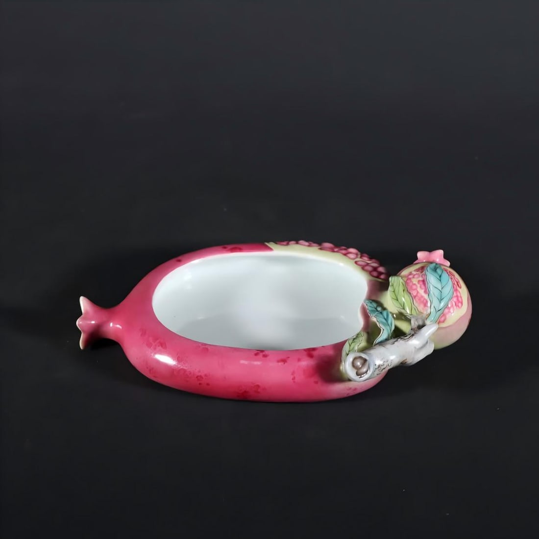 A piece of Qing Dynasty Qianlong pastel bionic wash: Qing Dynasty Qianlong pastel bionic wash SIZE: H:3.5cm W:15cm