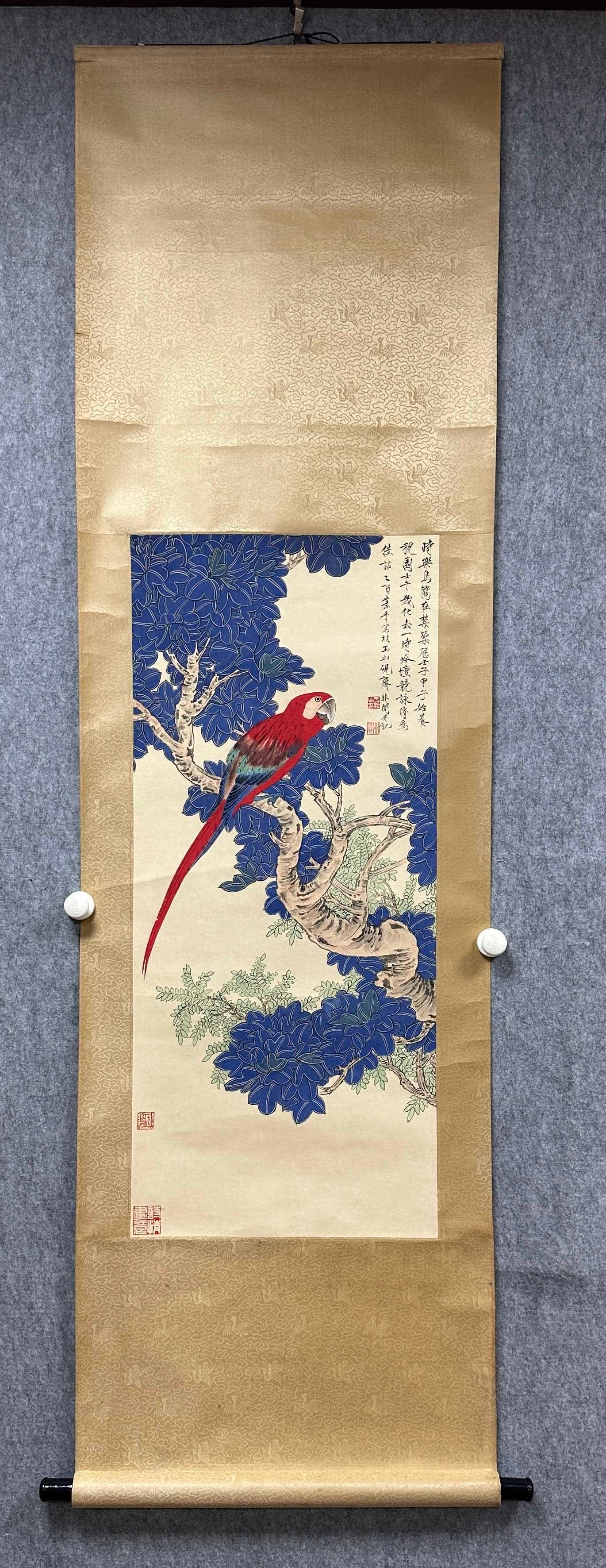 A picture of flowers and birds in non-darkness (1 of 8)