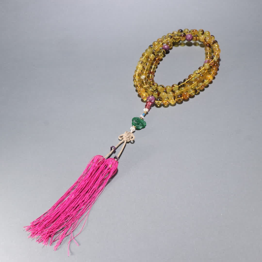 A piece of Qing Dynasty amber 108 Buddha beads: Qing Dynasty amber 108 Buddha beads SIZE: Bead diameter 1cm W: 106.9g