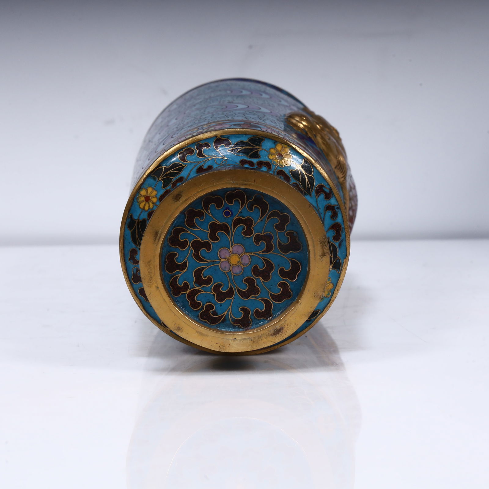 A cloisonné vase - 5