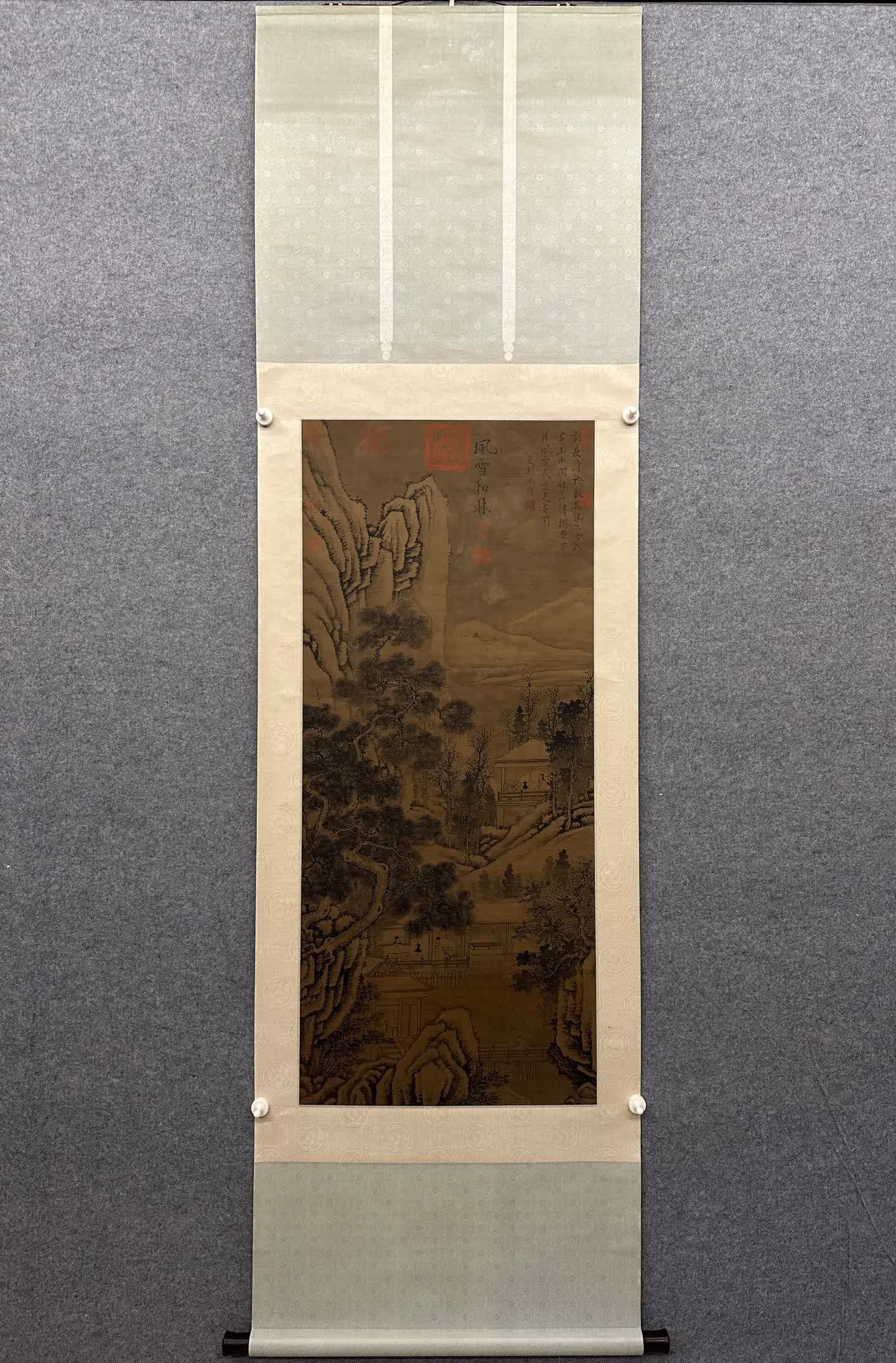 A landscape map of Zhou Chen: Zhou Chen's landscape map SIZE: Core 51x118cm (silk)