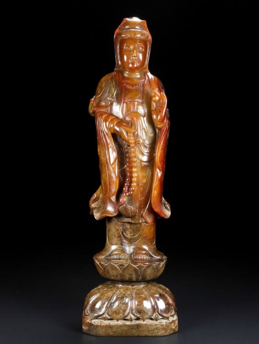 A piece of Han Dynasty jade Guanyin (1 of 9)