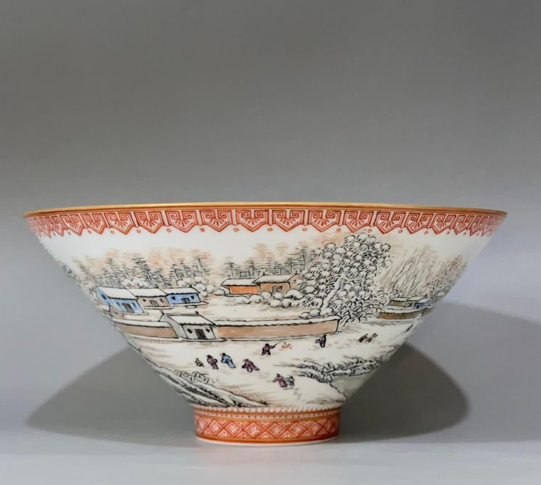 A piece of alum red pattern edge snow scene inscription poem thin tire hat bowl: Alum red pattern edge, snow scene inscription poem, thin tire hat bowl SIZE: mouthD: 18.5cm H: 8.6cm Bottom diameter 5.6cm
