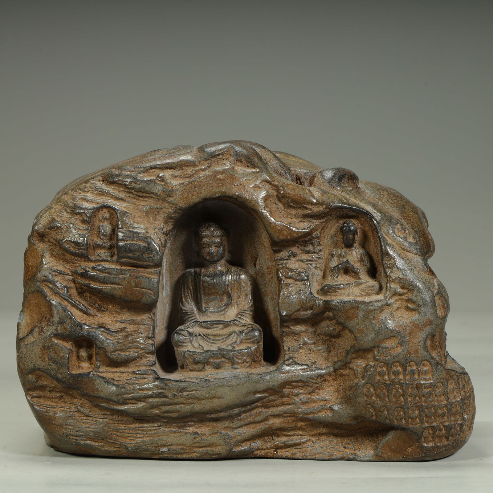 A Chengni grotto-style Buddha statue backflow incense ornament (1 of 11)