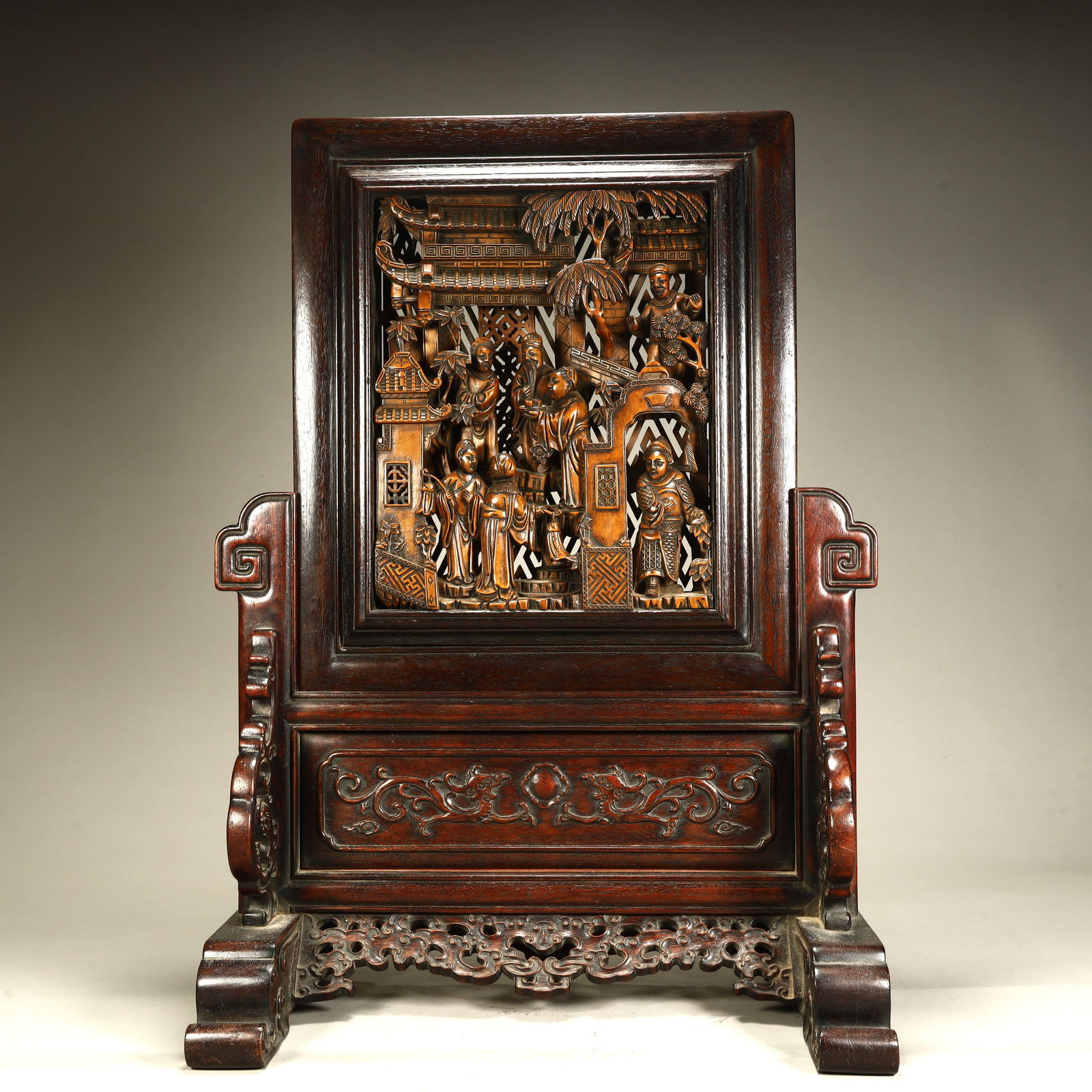A Qing Dynasty wood carving character story interlude (1 of 11)