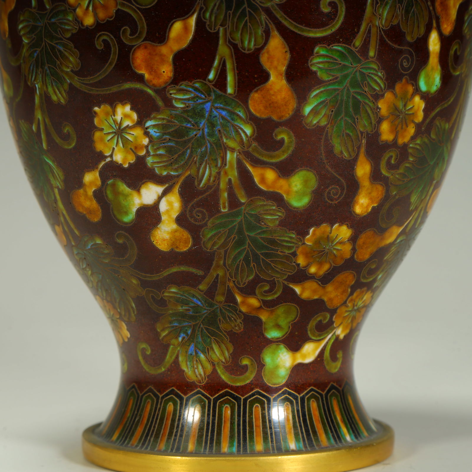 A cloisonné enamel gourd pattern bottle - 7