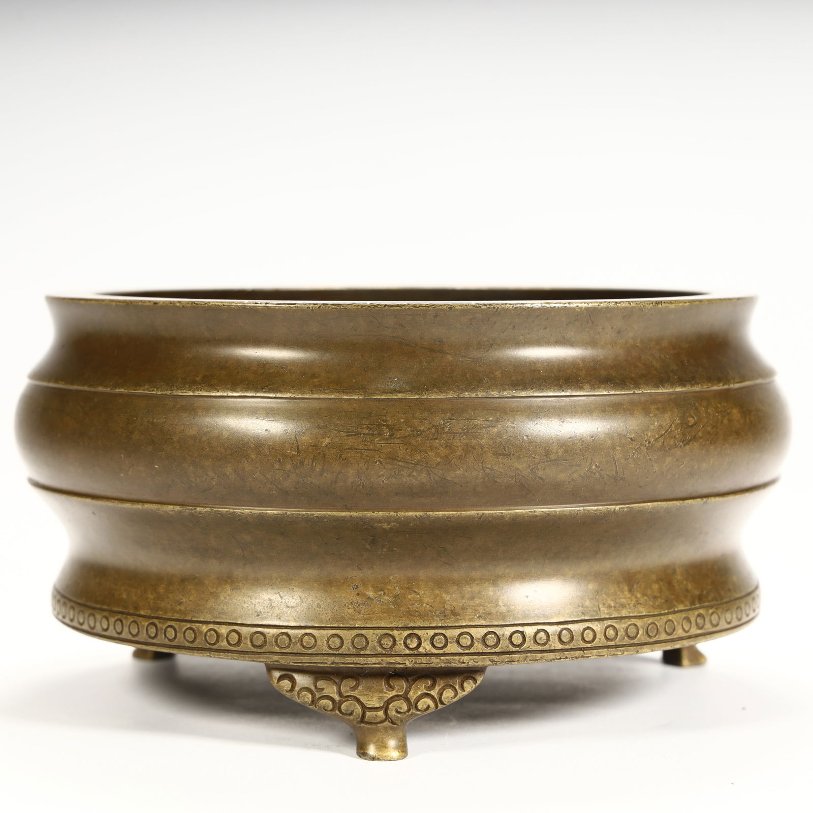 A Qing Dynasty copper string-patterned three-legged incense burner - 4