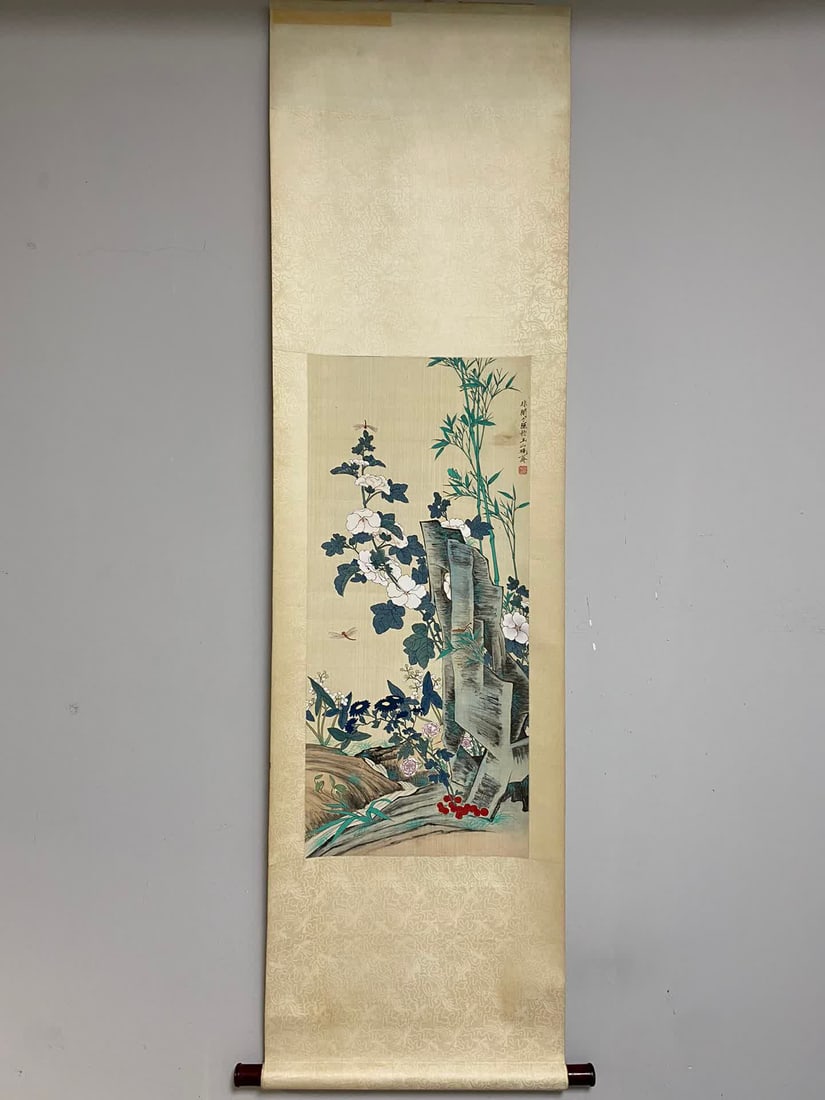 A painting of flowers and birds in non-darkness: Yu Feiyan's flower and bird paintings SIZE: Core 85x38cm (All Old) (The Dimensions Of All Batches Are Manually Measured.If You Need More Detailed Information, Please Contact Our Customer Service Befor