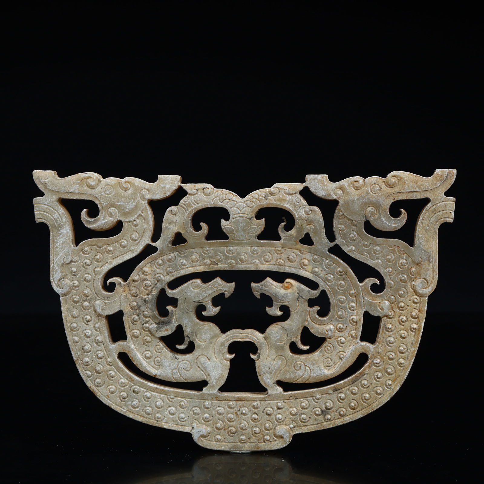 A piece of ancient jade double jade dragon valley pattern hollow jade ornament (1 of 12)