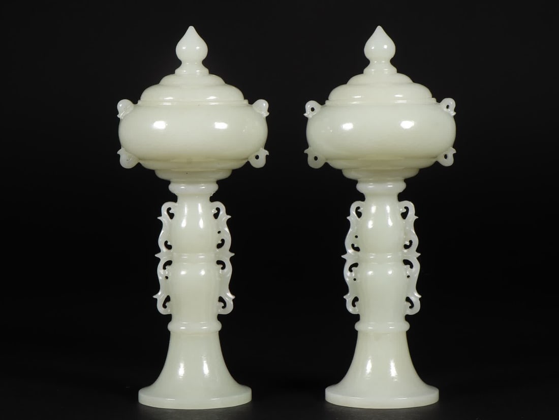 A pair of Qing Dynasty Hetian jade five incense burners (1 of 9)