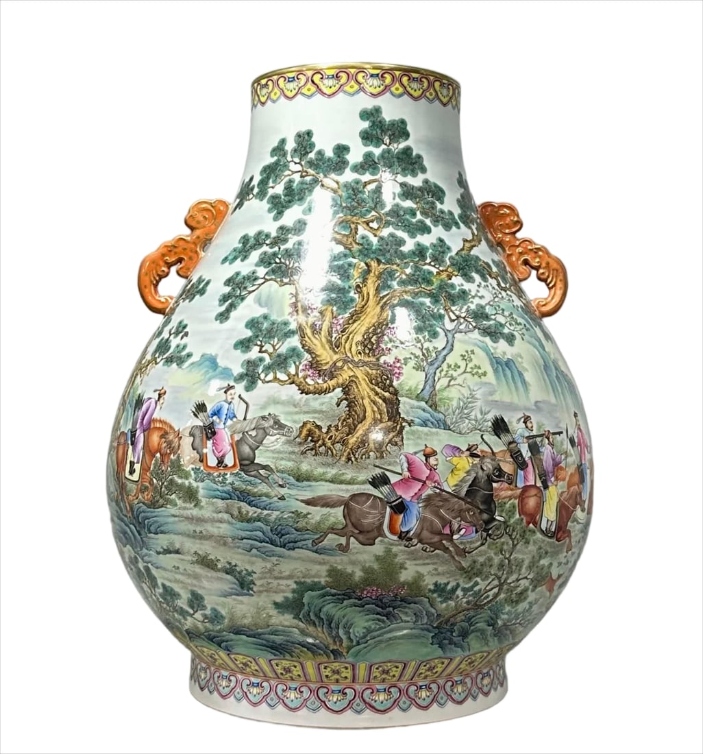 A piece of Qing Long pastel figure picture hunting picture amphora (1 of 9)