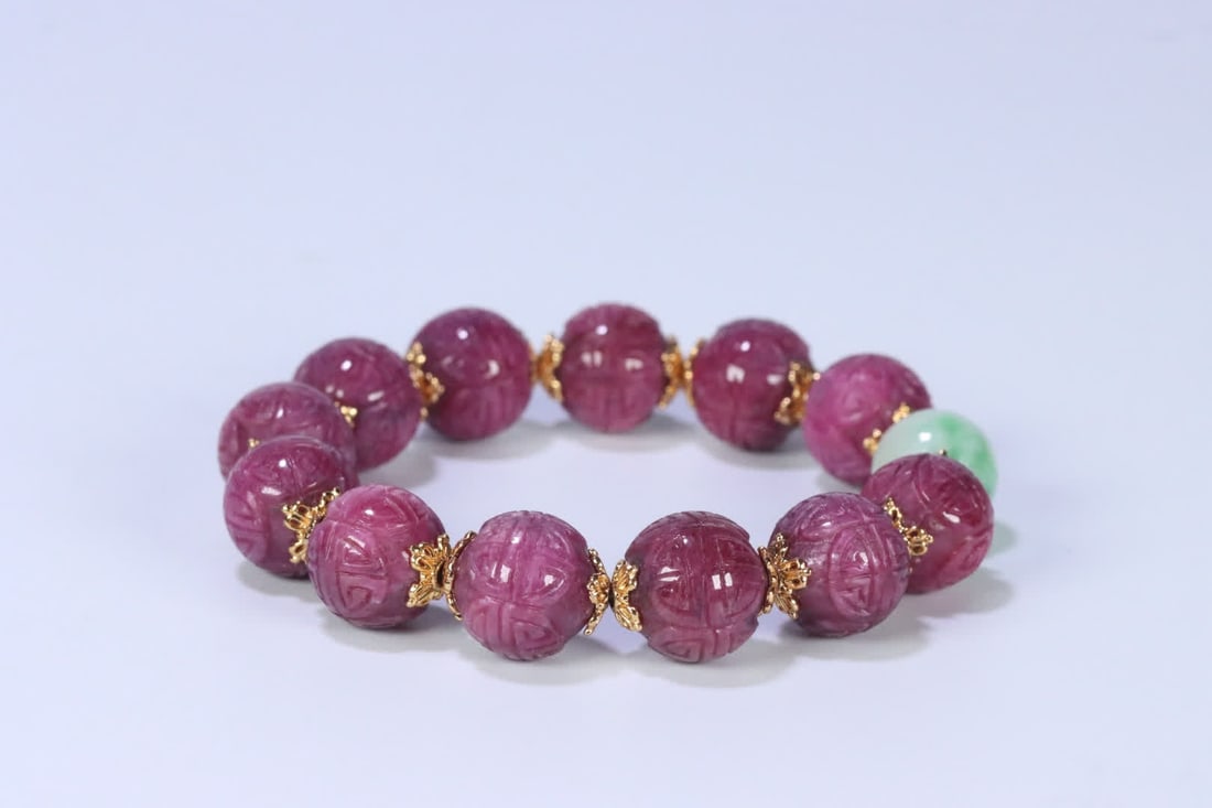 A late Qing Dynasty jade ruby group longevity pattern bracelet - 2