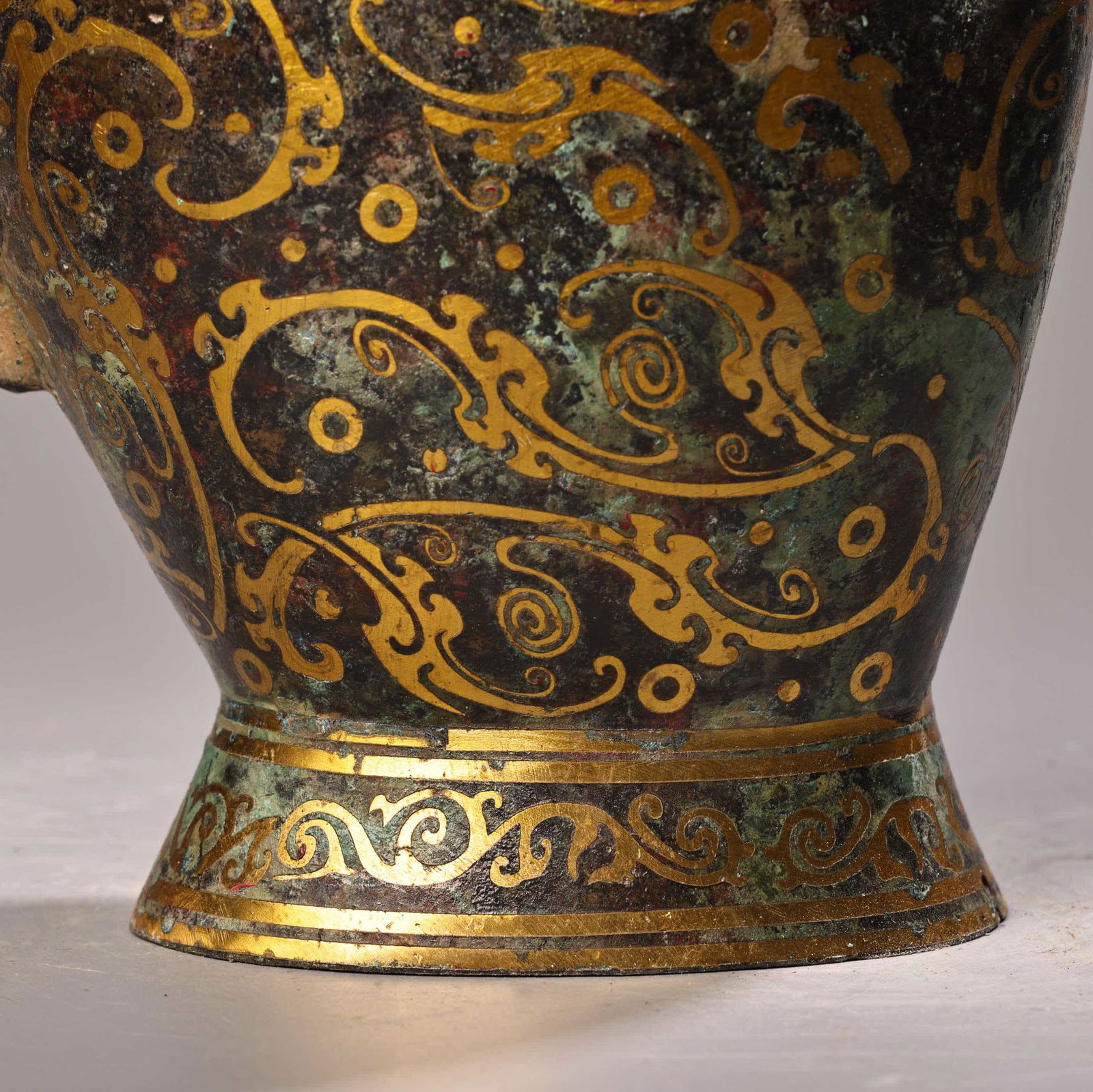 A bronze goldfish pot - 7