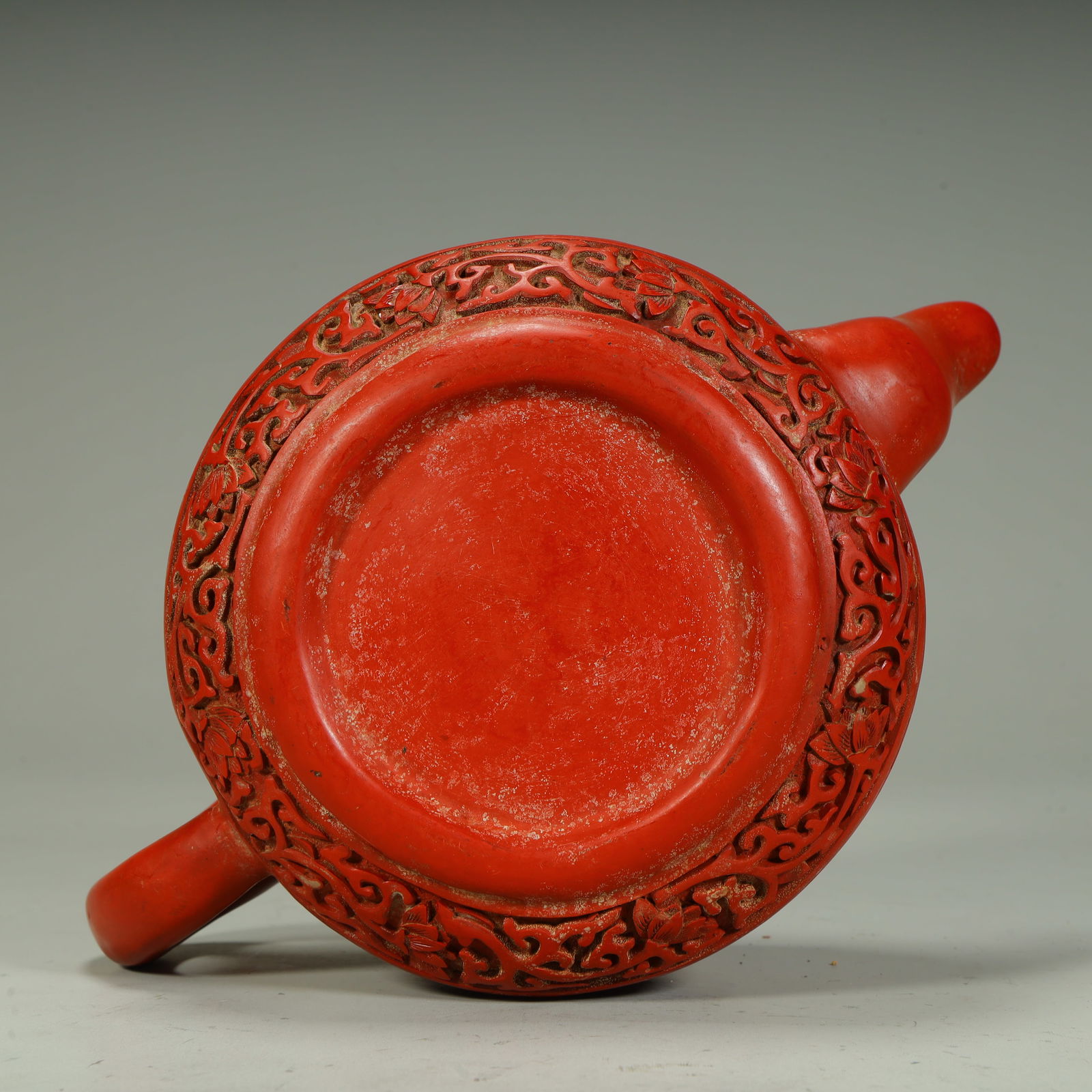 A red cloud dragon pattern teapot - 11