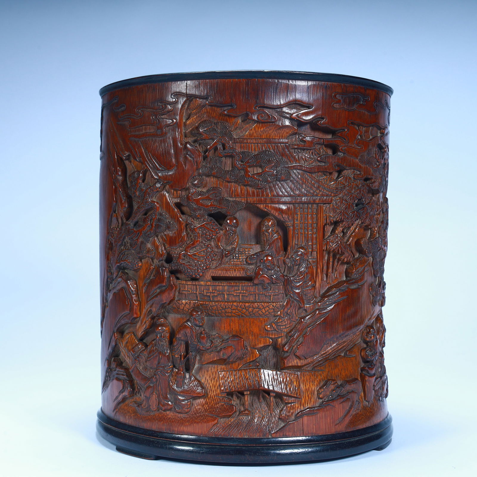 A Qing Dynasty bamboo carved character story pen holder: Qing Dynasty bamboo carving character story pen holder SIZE: H:18.5cm L:15cm W:15cm W:903g (The Dimensions Of All Batches Are Manually Measured.If You Need More Detailed Information, Please Contact Ou