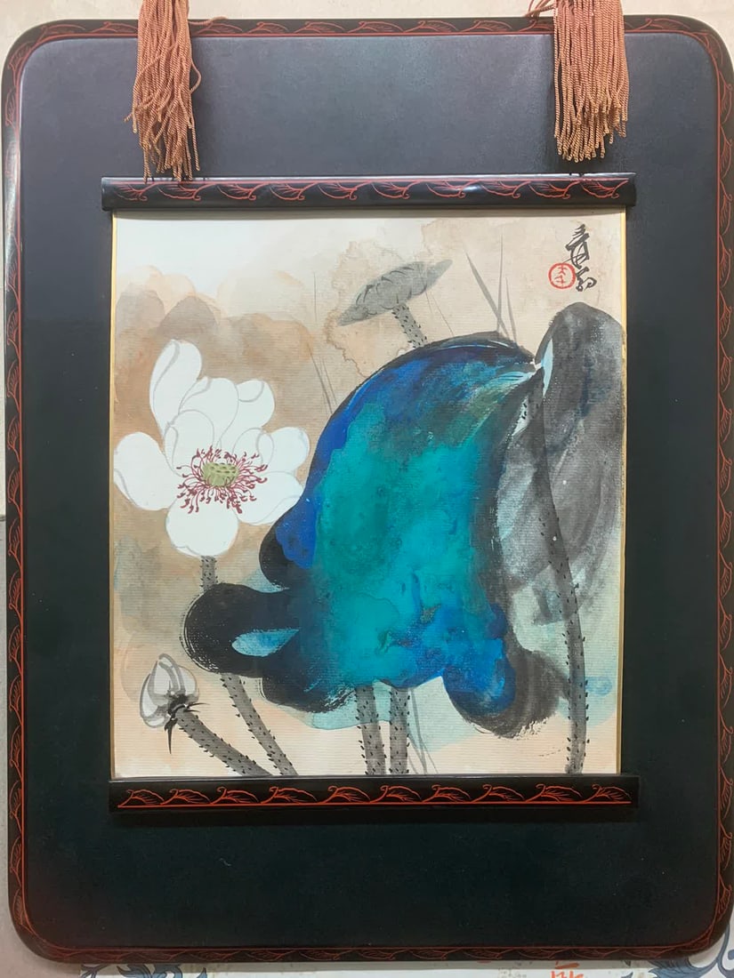 A picture of Zhang Daqian's lotus sketch: Zhang Daqian's lotus sketch SIZE: L:24x27cm (The Dimensions Of All Batches Are Manually Measured.If You Need More Detailed Information, Please Contact Our Customer Service Before Bidding.)