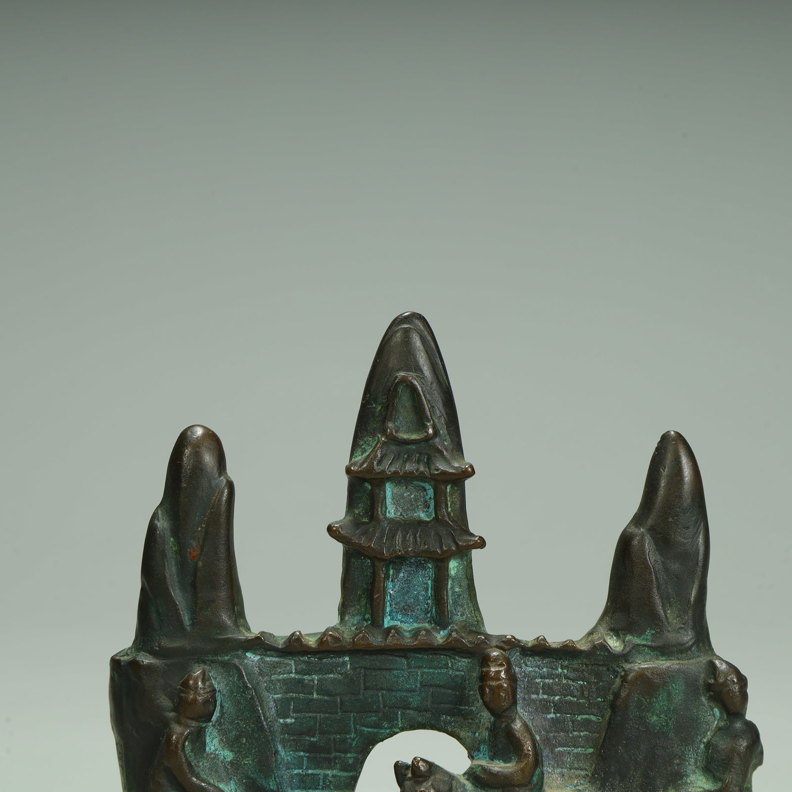 A copper landscape character pattern pen holder - 2