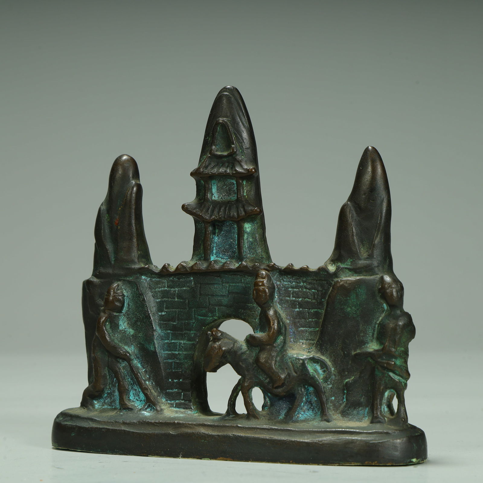 A copper landscape character pattern pen holder - 3