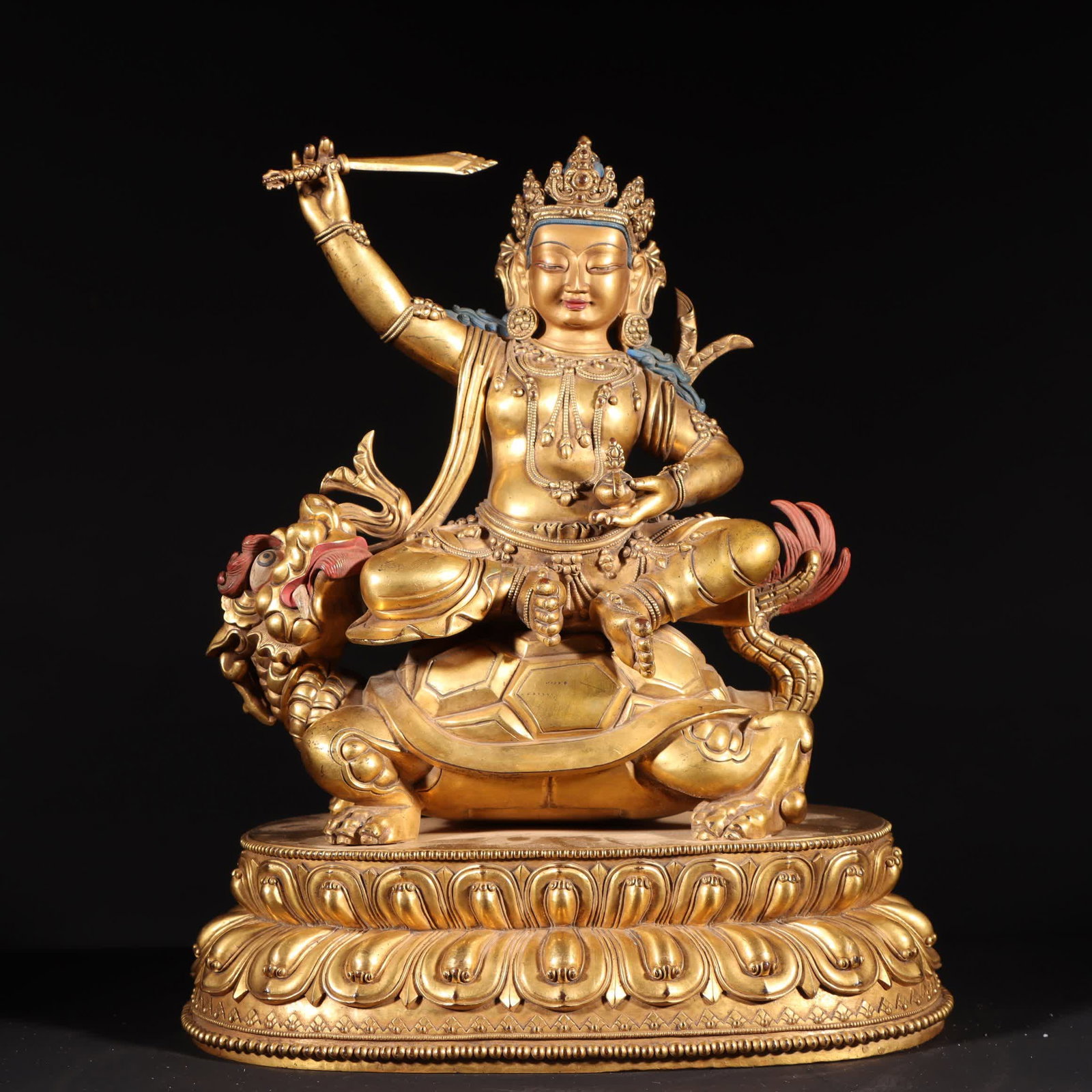 A Tibetan Yongle bronze gilt Buddha statue of the Ming Dynasty: Tibetan Yongle bronze gilt Buddha statue in the Ming Dynasty SIZE: H:34.8cm W:29cm W:9848g (The Dimensions Of All Batches Are Manually Measured.If You Need More Detailed Information, Please Contact Ou