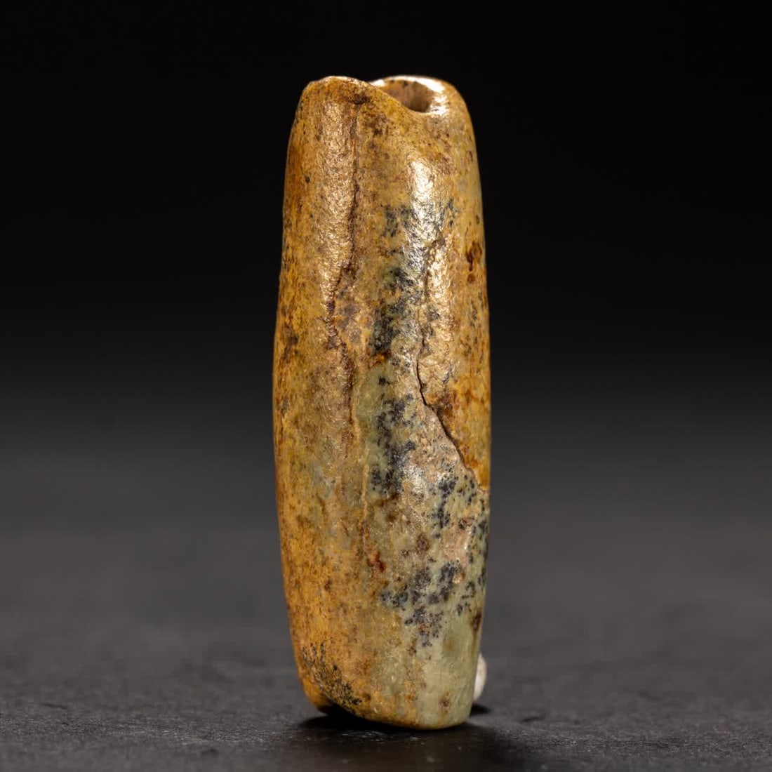A piece of ancient jade music: High ancient jade music SIZE: L:2cm W:2cm H:6cm (The Dimensions Of All Batches Are Manually Measured.If You Need More Detailed Information, Please Contact Our Customer Service Before Bidding.)