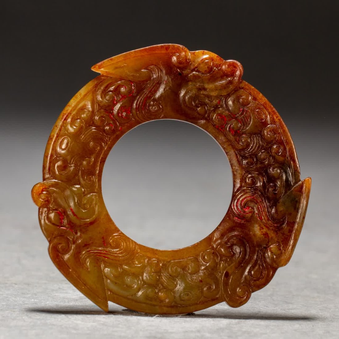 A piece of ancient jade jade: Ancient jade and jade SIZE: L:7cm W:7cm (The Dimensions Of All Batches Are Manually Measured.If You Need More Detailed Information, Please Contact Our Customer Service Before Bidding.)