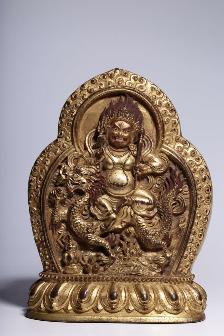 A Qing Dynasty copper gilt white God of Wealth Buddha plate: Qing Dynasty copper gilt white God of Wealth Buddha plate SIZE: H:16.5cm L:12cm W:5.5cm W:818g (The Dimensions Of All Batches Are Manually Measured.If You Need More Detailed Information, Please Contac