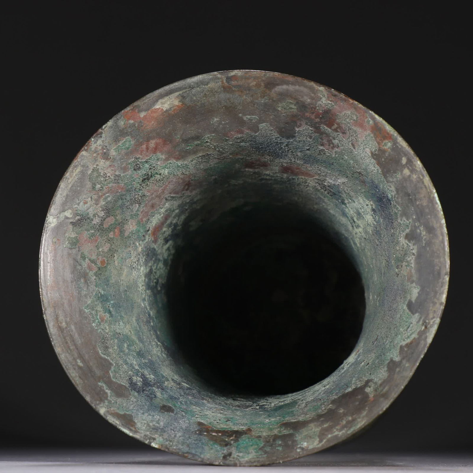 A bronze gluttonous pattern flower cup - 8