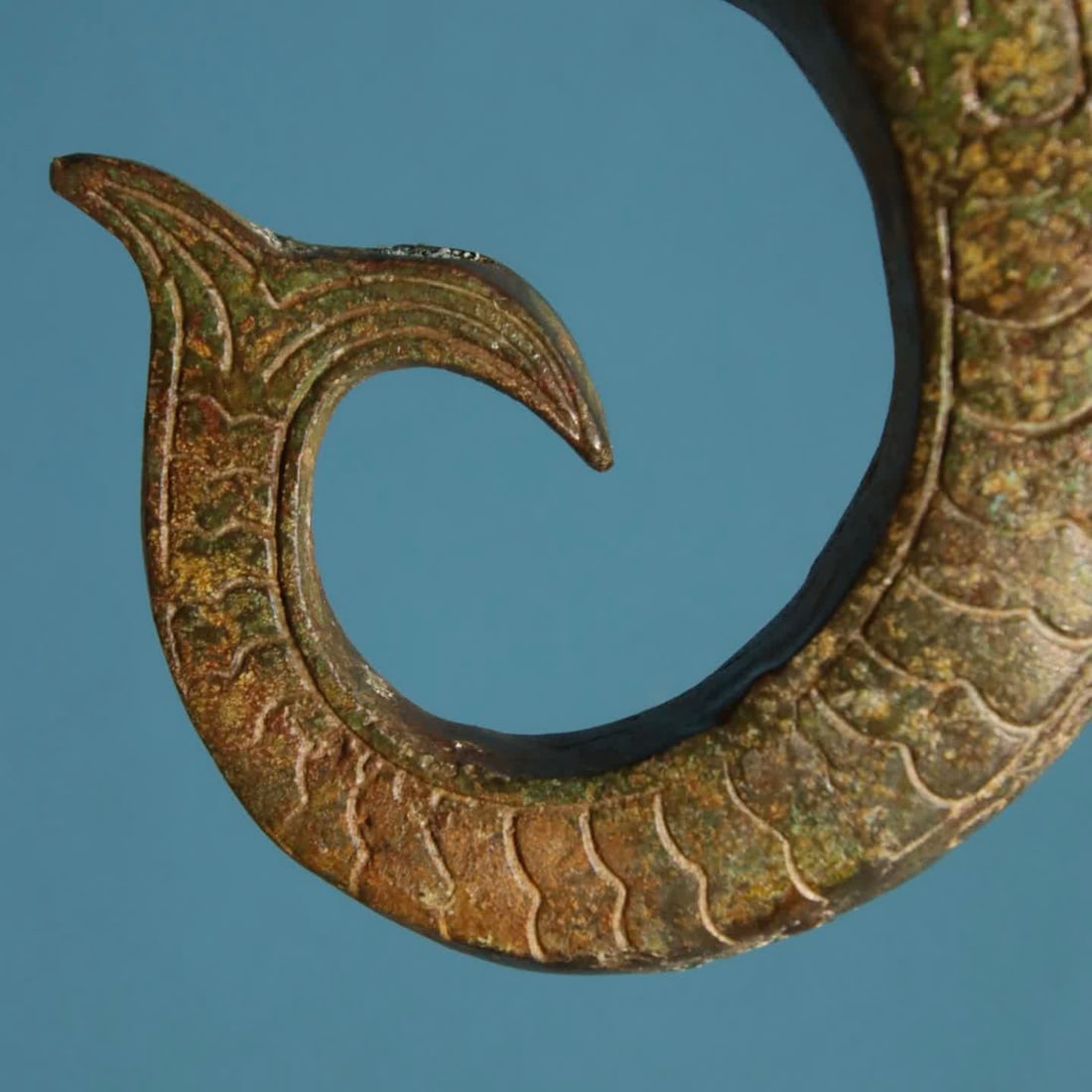 A bronze bird statue - 6