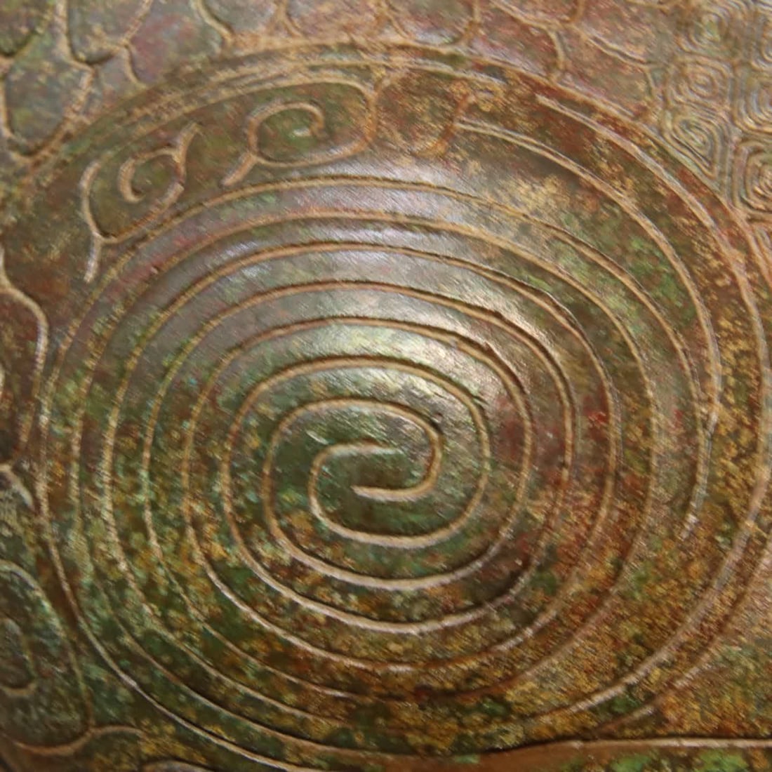 A bronze bird statue - 8