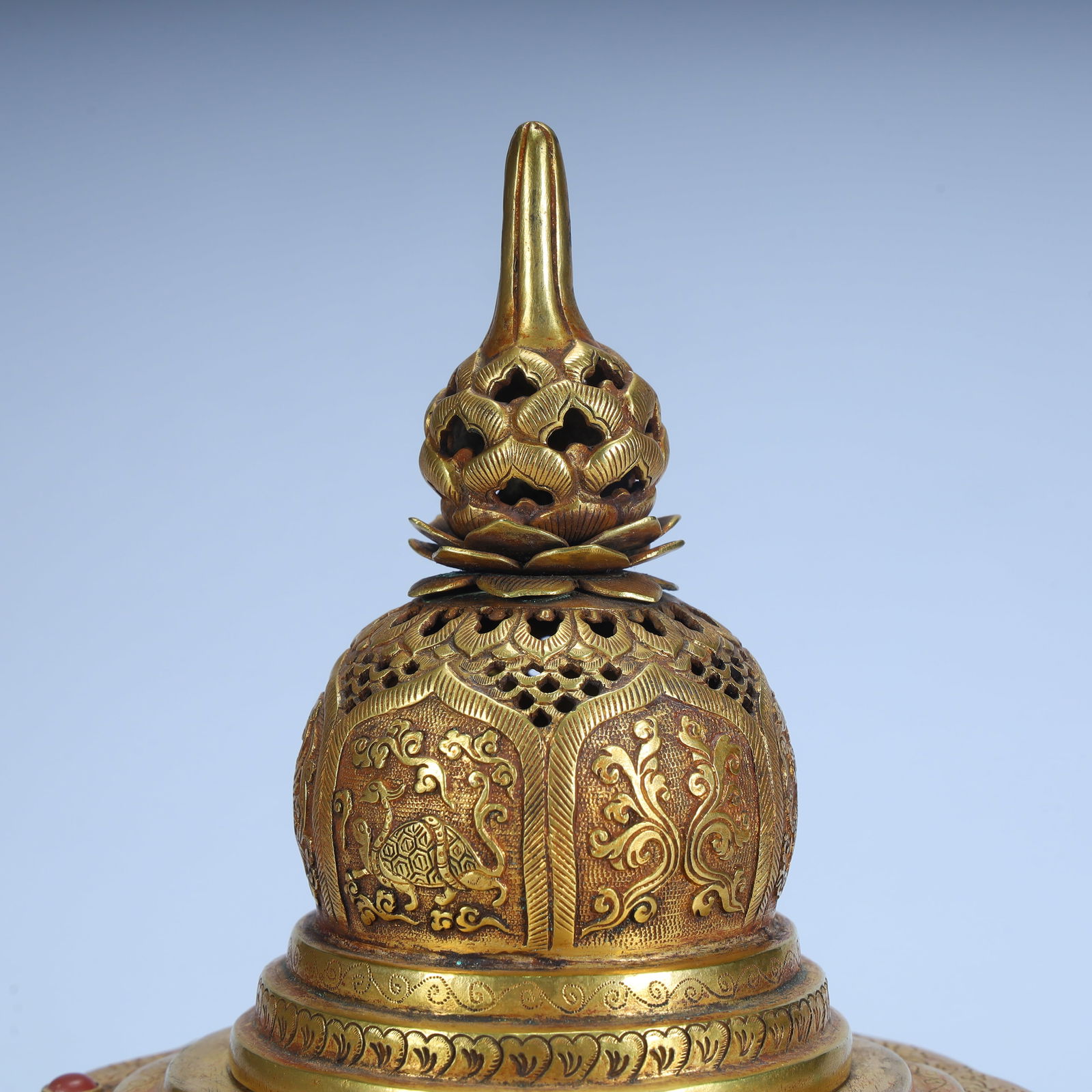 A gilded gemstone stupa - 7