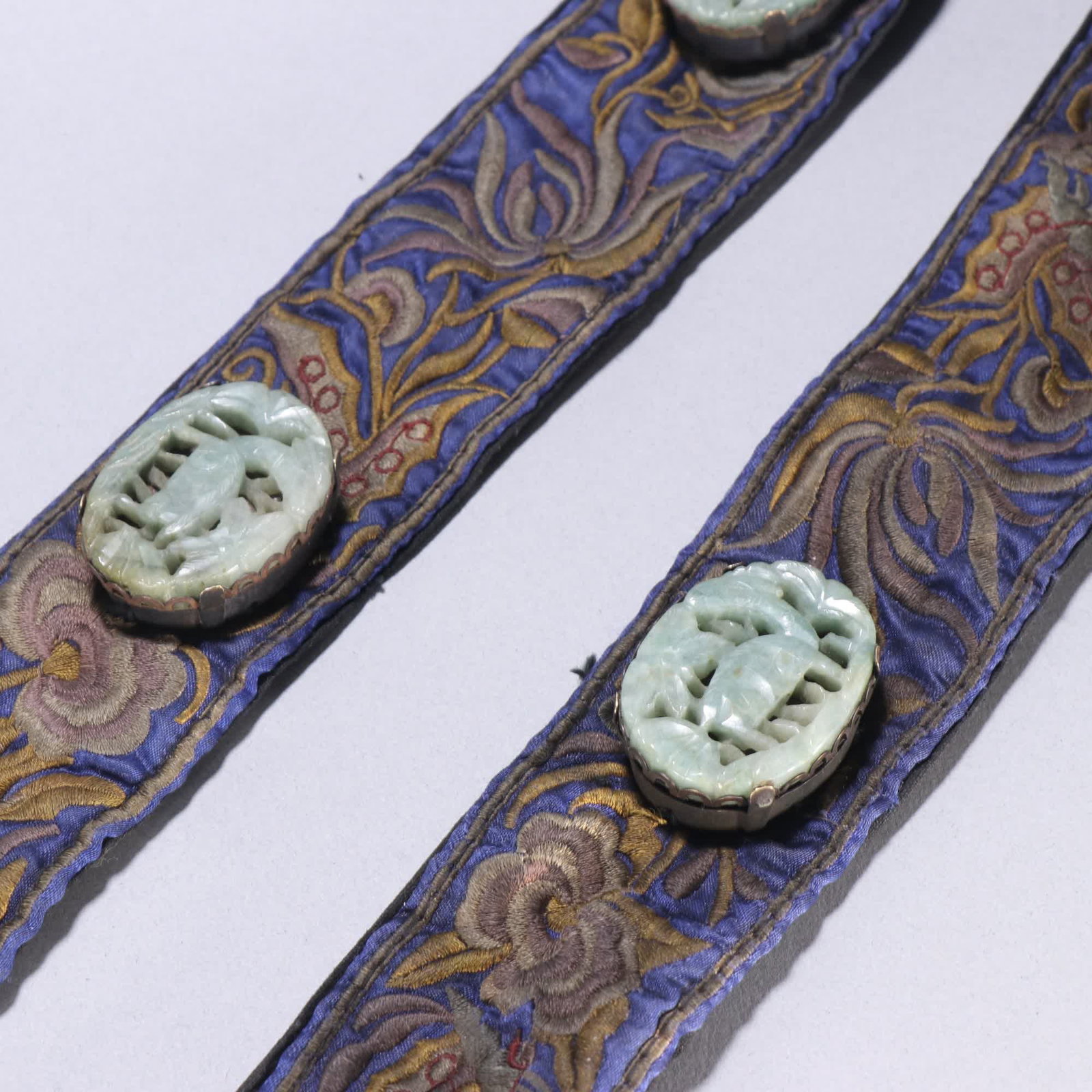 A jade belt - 3