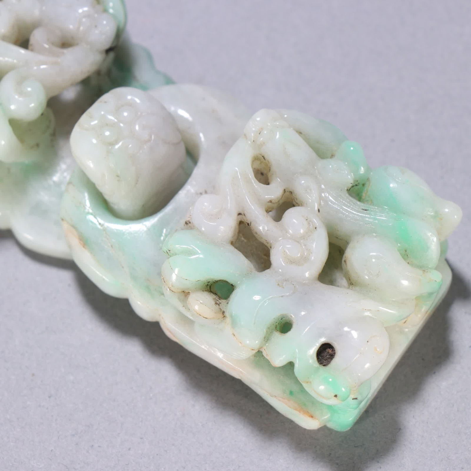 A jade dragon pattern belt buckle - 4