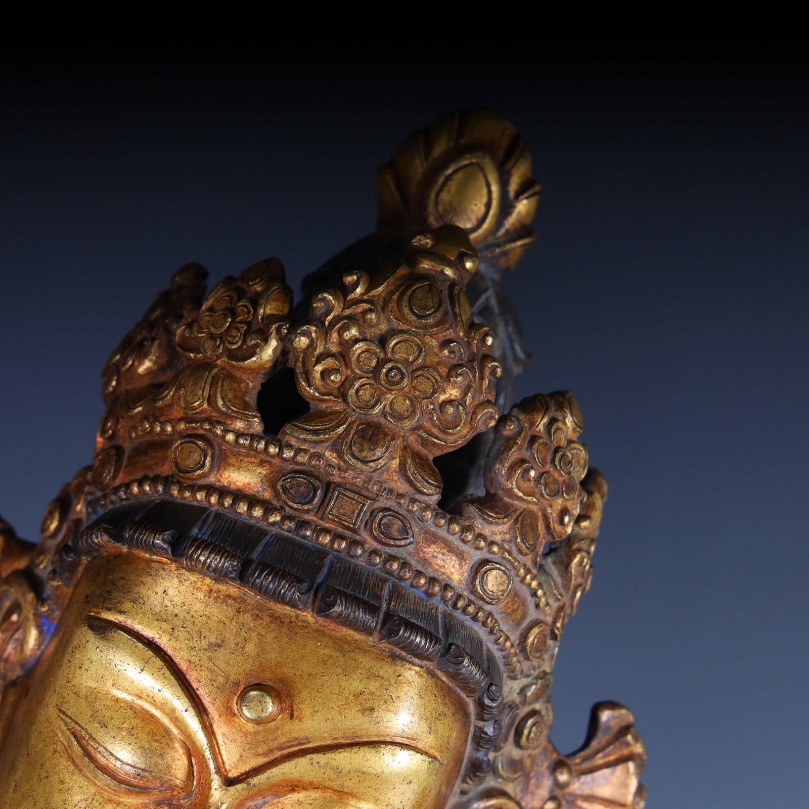 A statue of Tara, a bronze gilt Tara in Yongle in the Ming Dynasty - 4