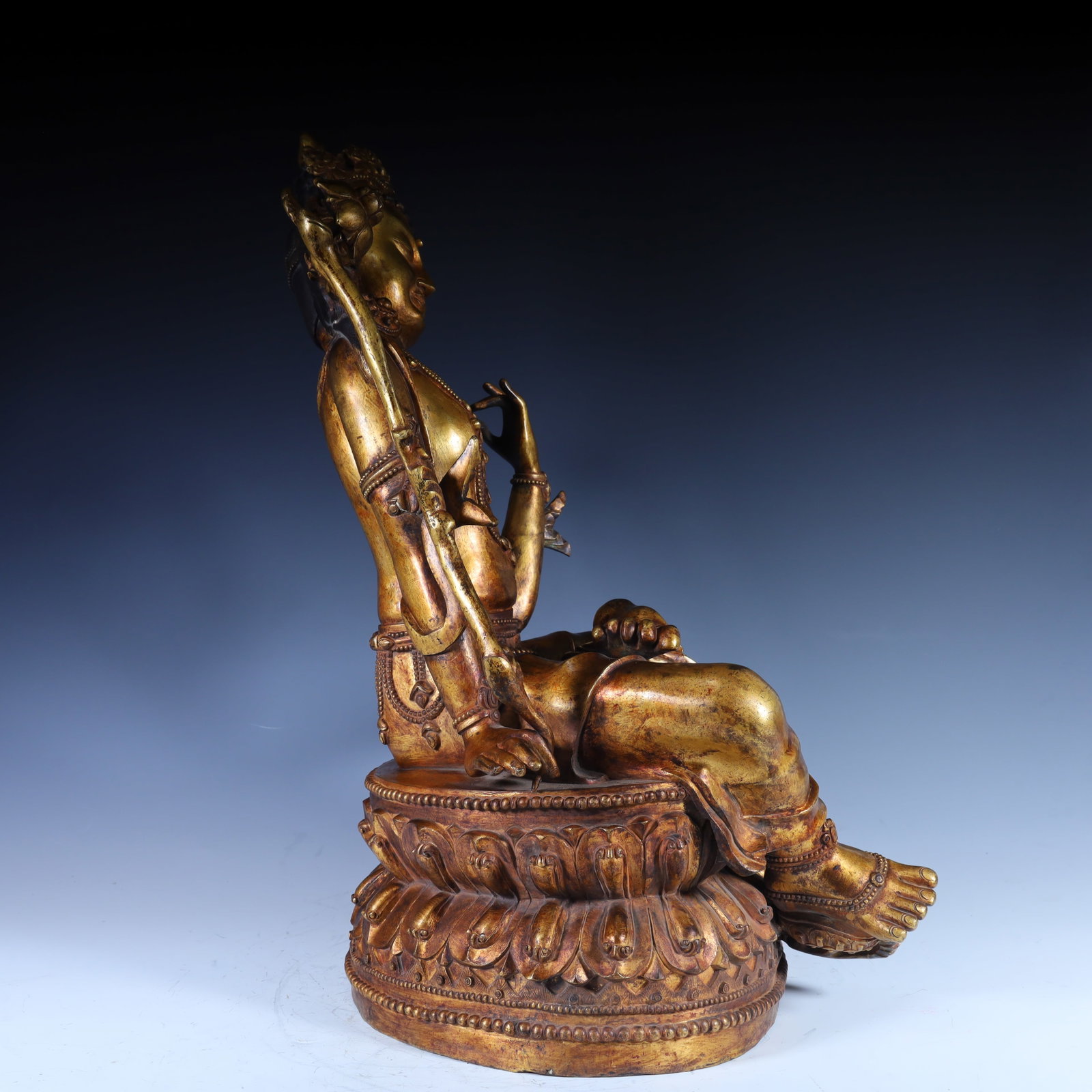 A statue of Tara, a bronze gilt Tara in Yongle in the Ming Dynasty - 8