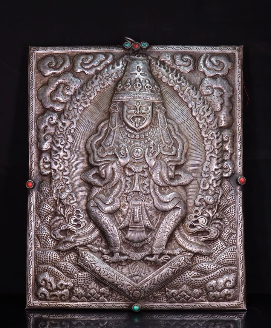 A piece of heavenly iron hand-engraved beating Zakiram thangka: Tiantie hand-carved and beat Zakiram thangka SIZE: 41x33cm (The Dimensions Of All Batches Are Manually Measured.If You Need More Detailed Information, Please Contact Our Customer Service Before Biddin