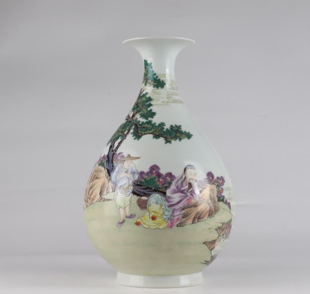 A piece of Qing Yongzheng pastel figure jade pot spring: Qing Yongzheng pastel figure jade pot spring SIZE: H: 30cm Belly diameter 18.5cm (The Dimensions Of All Batches Are Manually Measured.If You Need More Detailed Information, Please Contact Our Customer