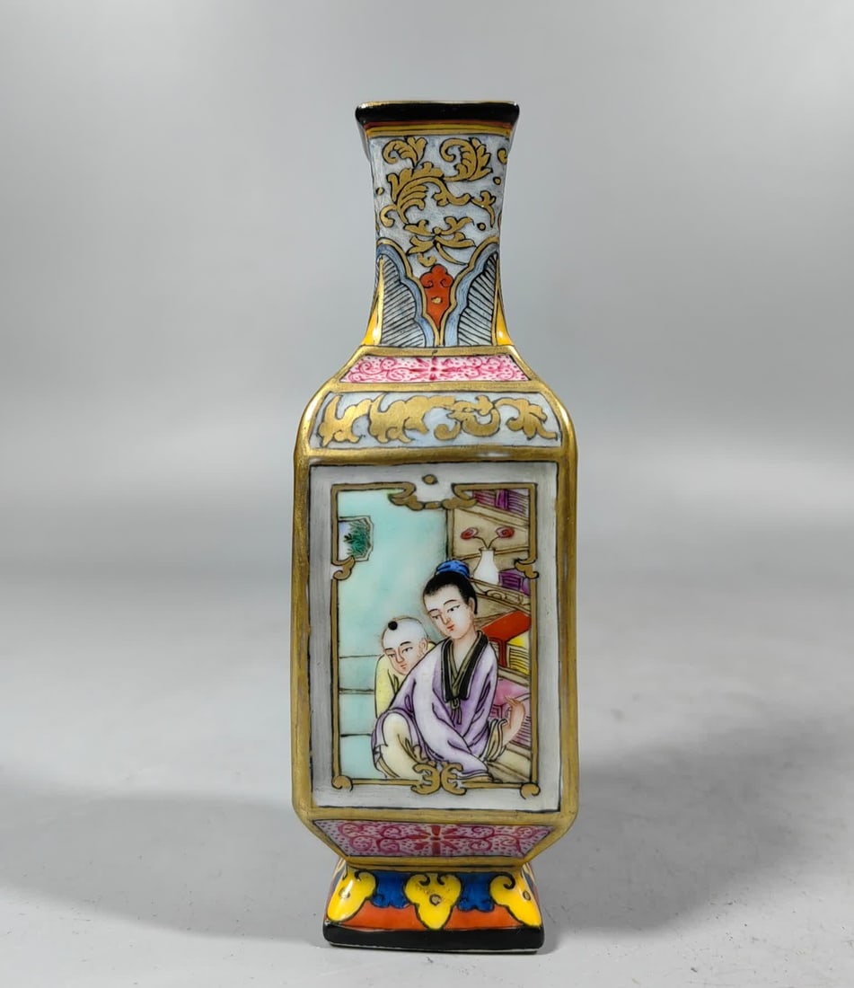 A small square enamel vase of the Qing Dynasty: Qing Dynasty small square enamel vase SIZE: L:4cm W:3.5cm H:12.6cm (The Dimensions Of All Batches Are Manually Measured.If You Need More Detailed Information, Please Contact Our Customer Service Befor