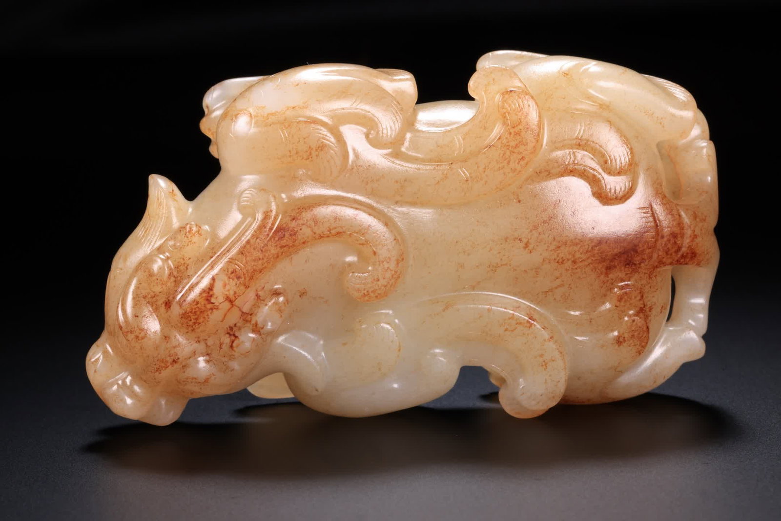 A Han Dynasty jade beast - 7