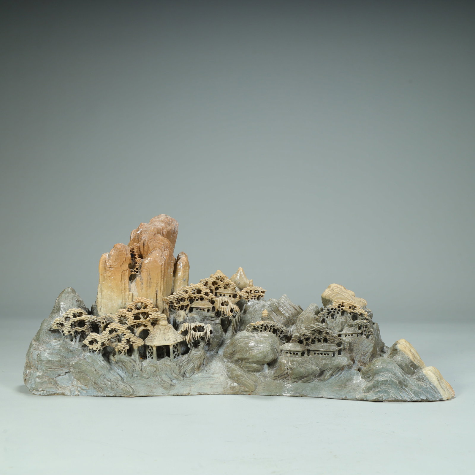 A piece of Shoushan stone clever landscape pavilion ornament: Shoushan stone clever landscape pavilion ornaments SIZE: H:15cm L:36cm W:2900g (The Dimensions Of All Batches Are Manually Measured.If You Need More Detailed Information, Please Contact Our Customer S