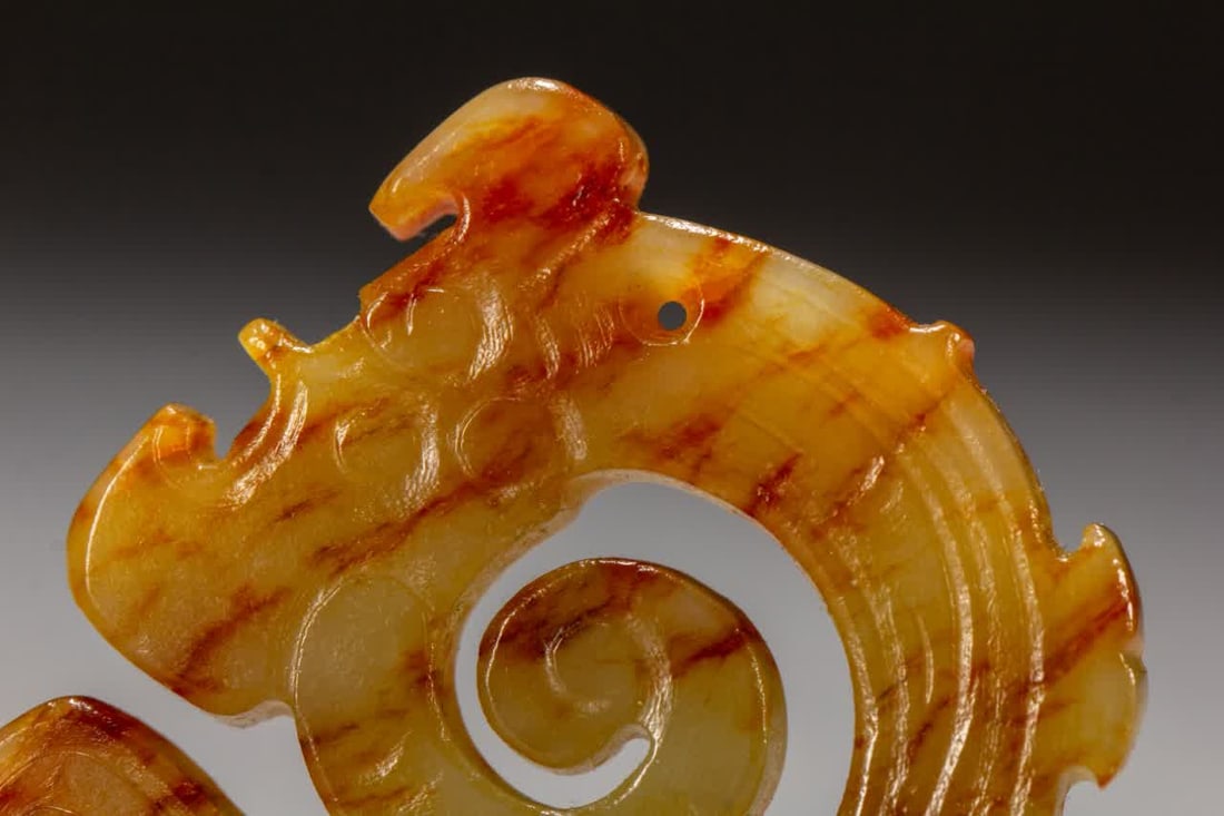 An ancient jade dragon pattern wall - 2